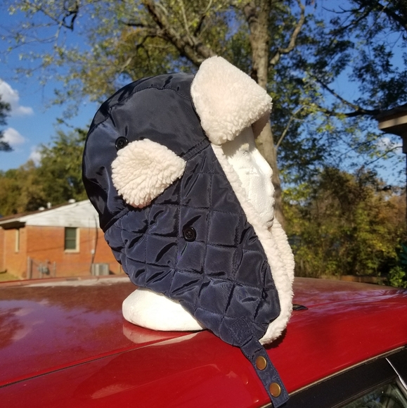 Faux fur hat - Picture 6 of 7